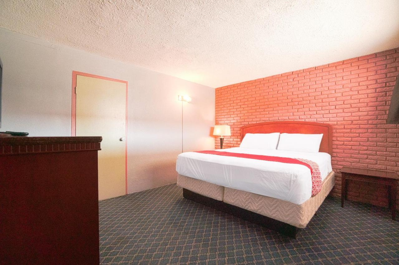 Town & Country Motel Bossier City By Oyo Extérieur photo