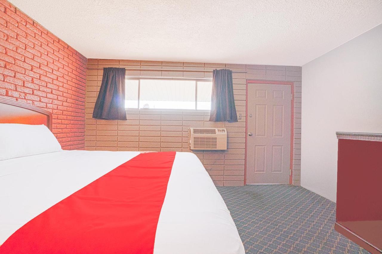 Town & Country Motel Bossier City By Oyo Extérieur photo